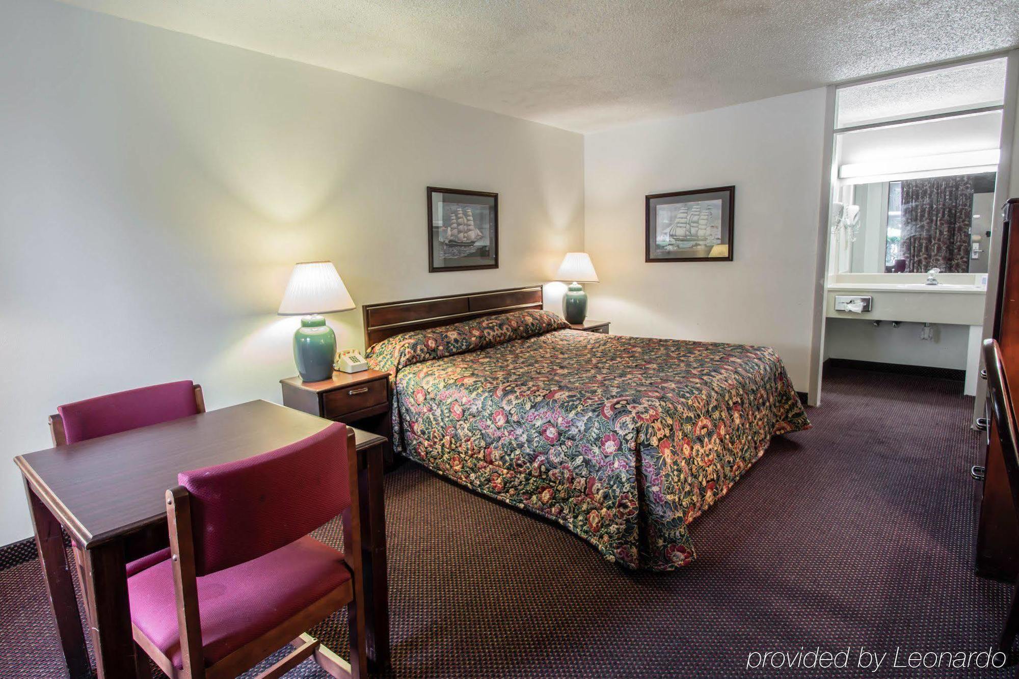 Rodeway Inn & Conference Center 오렌지 파크 외부 사진