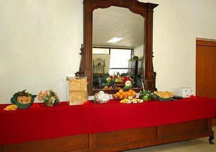 Rodeway Inn & Conference Center 오렌지 파크 외부 사진